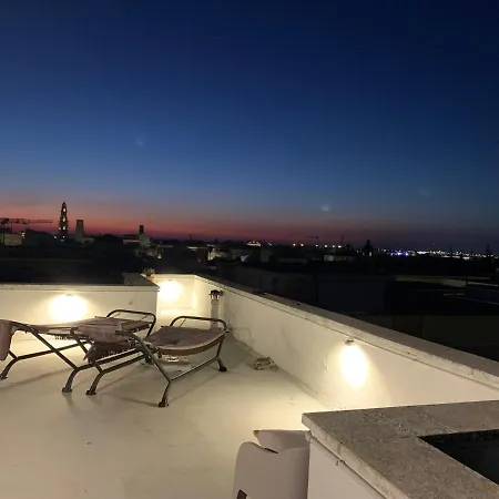 Dallalbaltramonto Apartment *