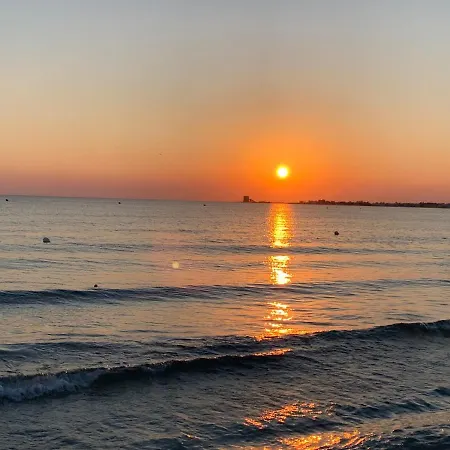 Dallalbaltramonto Apartmán *