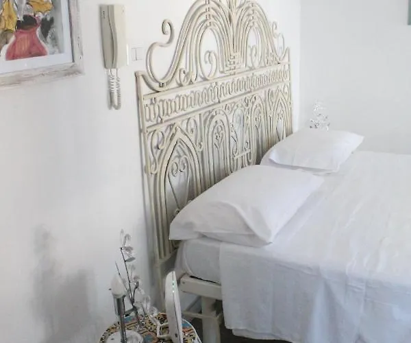 Dallalbaltramonto דירה לצ'ה